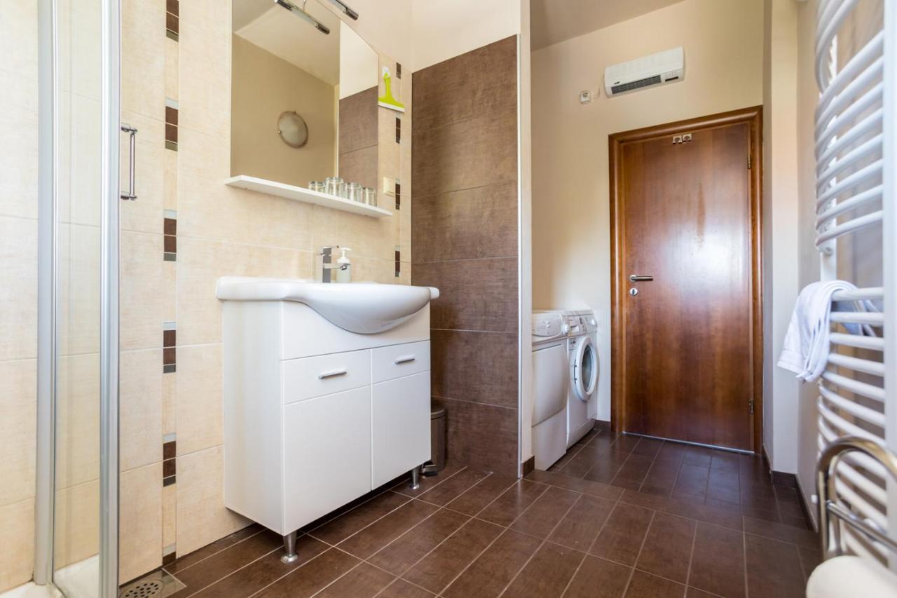 Apartmani Beba Omišalj Kültér fotó